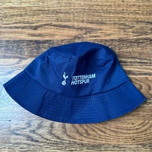Tottenham Hotspur Bucket Hat. Youth One Size.